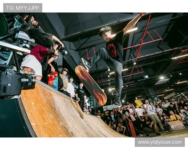 深圳滑板队实力之争引发热议各方观点交锋激烈 深圳滑板队实力之争引发热议各方观点交锋激烈