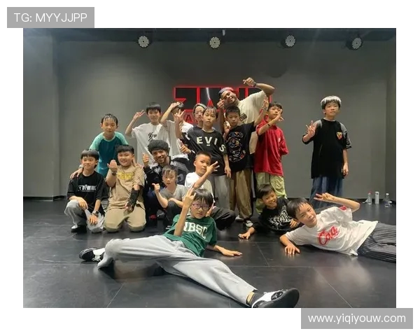 街舞灵活性评比揭晓北京街舞队荣获第六名成就引关注