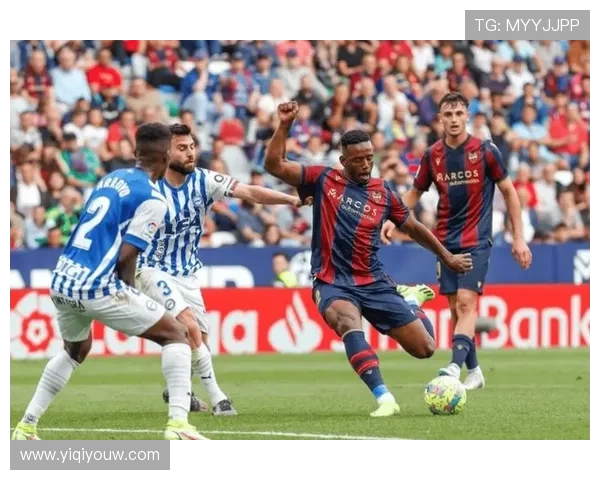 切尔西迎战奥萨苏纳展现英超与西甲球队的巅峰对决