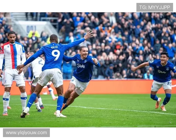 曼联与曼城对决前瞻分析及比赛结果预测探讨