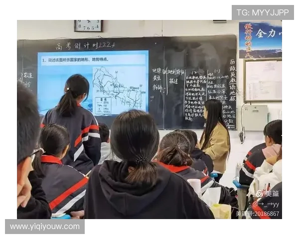 重庆街舞队防反策略分析与表现评估的深度探讨 重庆街舞队防反策略分析与表现评估的深度探讨