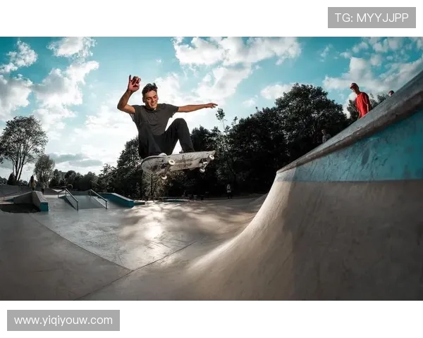 极限运动世界杯北京滑板队展现卓越团队协作精神与竞技实力